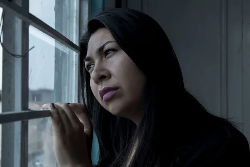 Madres a contracorriente: las mujeres que habitan el territorio incómodo entre el instinto y la elección